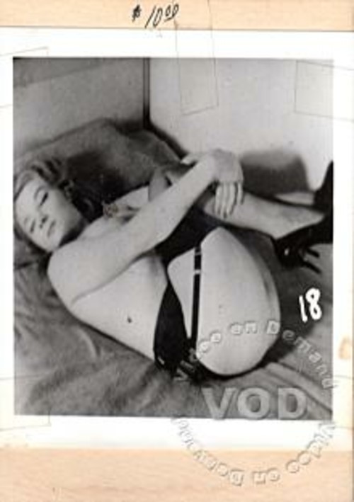 White Box Productions D18 – Beauty on Bed