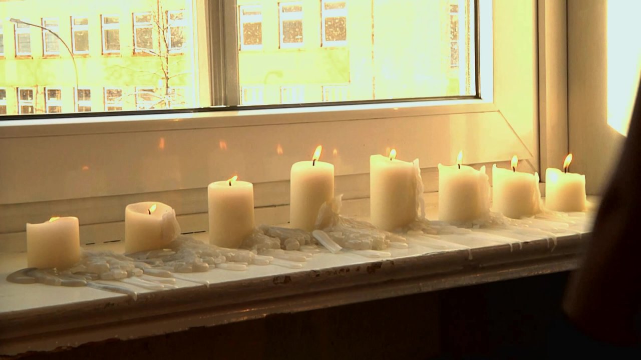 Hottest Pornstars Julie Hunter & Kim Triple X In Fabulous Facial