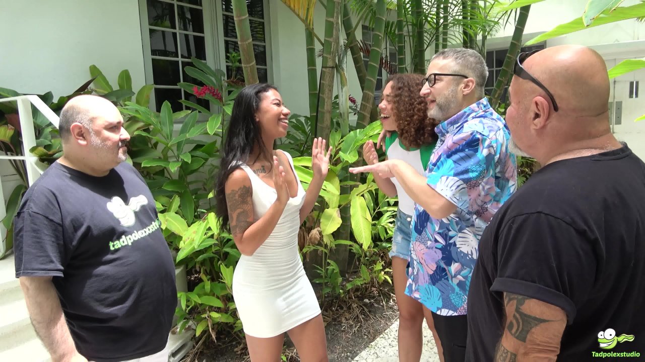 Gorgeous Willow Ryder Fucks Tad Pole