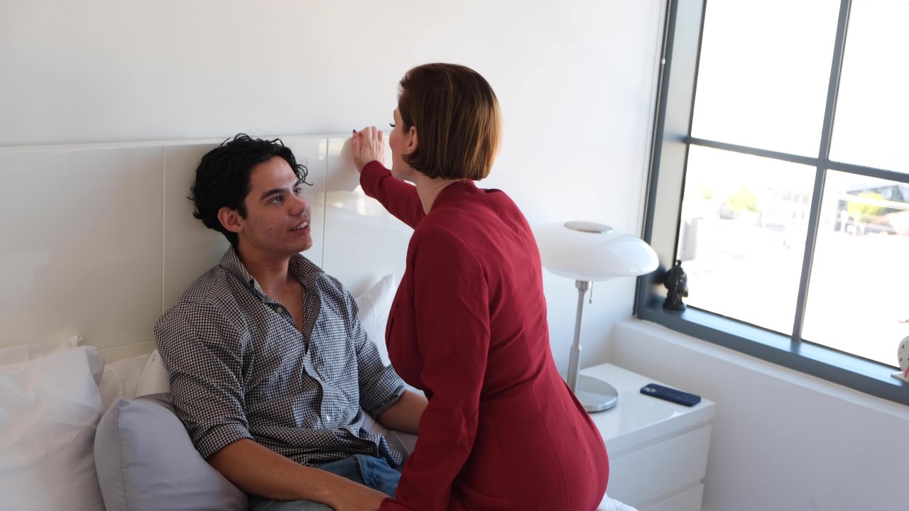 An Ultimate Milf Casca Akashova Seduces Younger Stud