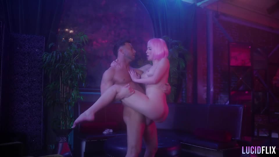 Close – Bryona Ashly